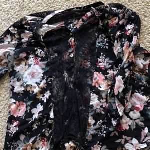 Back floral shirt